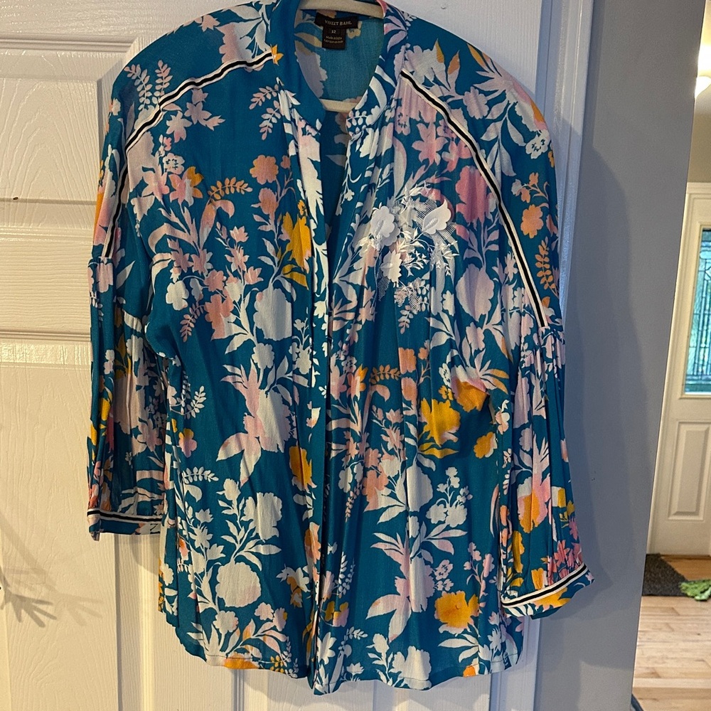 Insanely Gorgeous Blue Blouse by Vineet Bahl size 12